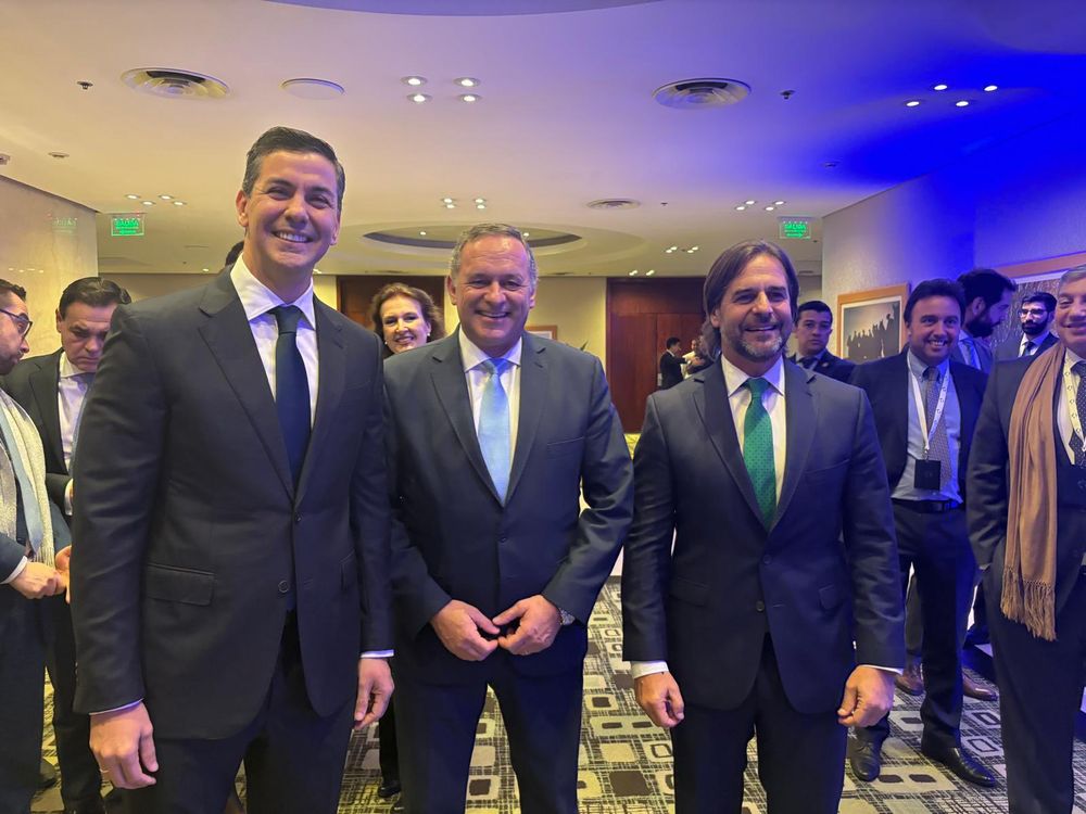 Santiago Peña, Álvaro Delgado y Lacalle Pou