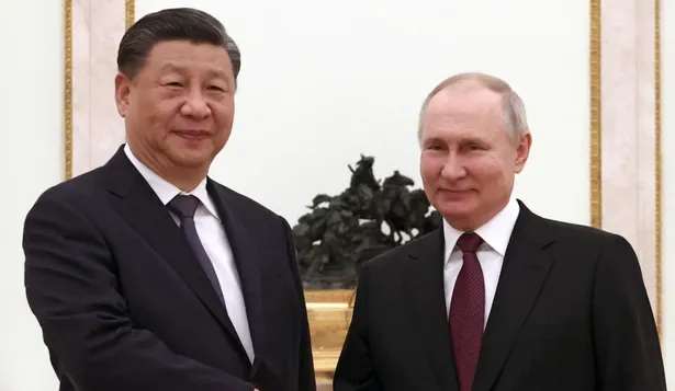 El presidente chino Xi Jinping y el ruso Vladimir Putin. Archivo