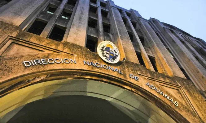 Aduanas aprieta las clavijas al contrabando y multiplica las incautaciones