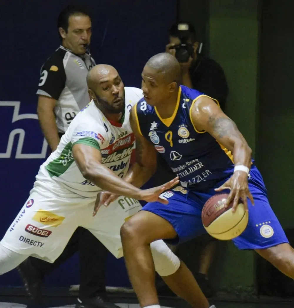 Dwayne Curtuis y Jaime Lloreda