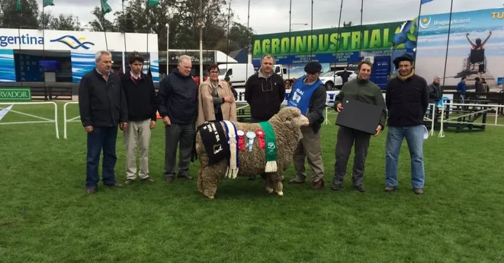 El mejor Ideal llegó desde El Peñasco, de De los Santos