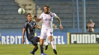 Guzmán Corujo se desgarró y puede perderse el clásico