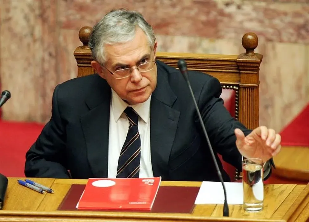 Lukás Papademus, primer ministro de Grecia