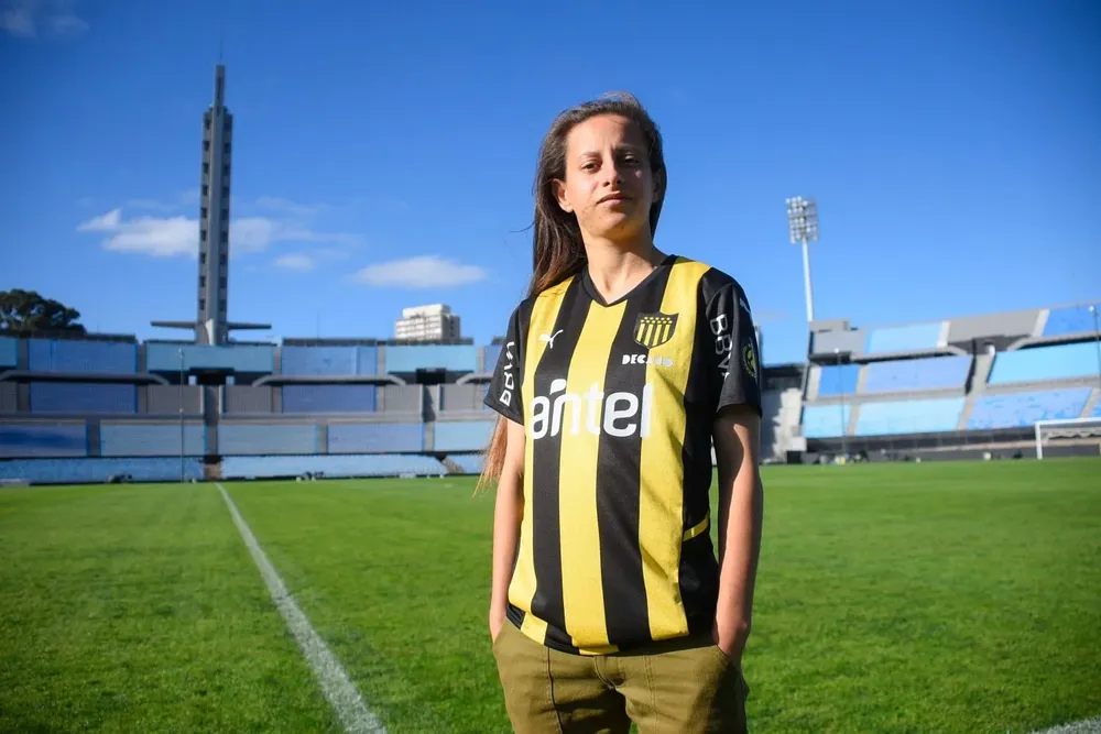 Belén Aquino, ganadora de Fútbolx100 Femenino