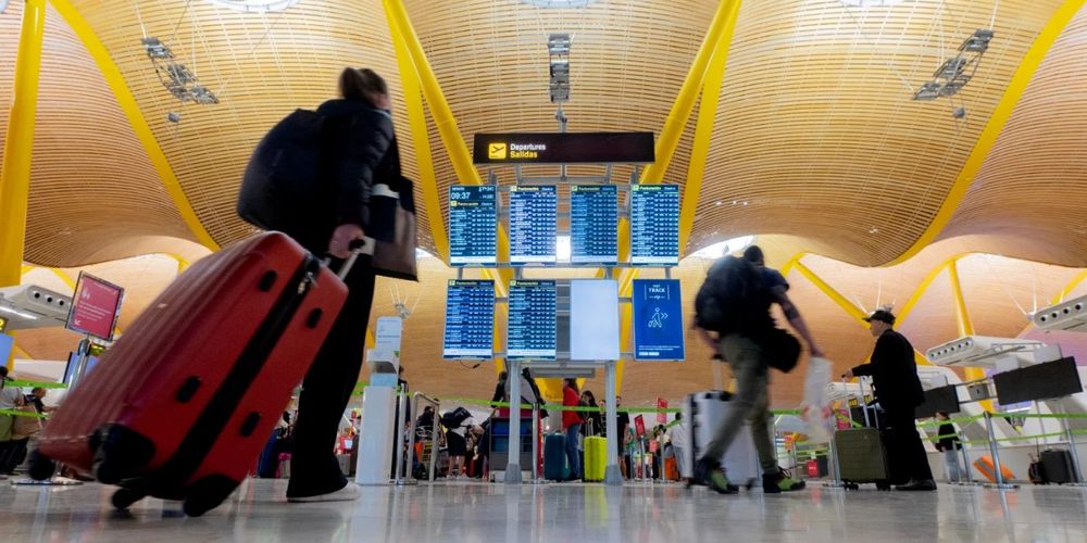 VIAJAR A ESPAÑA.jpg