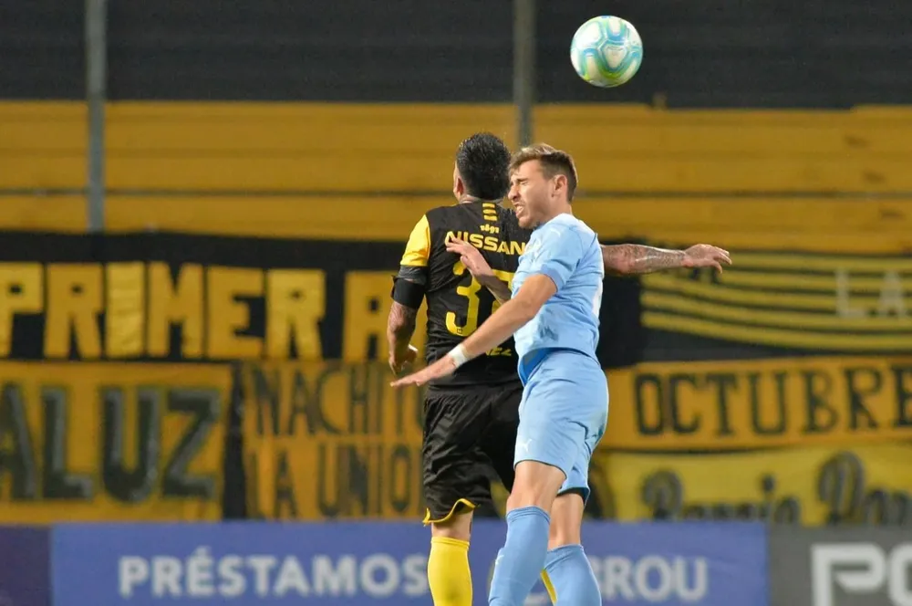 Yonathan en el Campeón del Siglo con City Torque