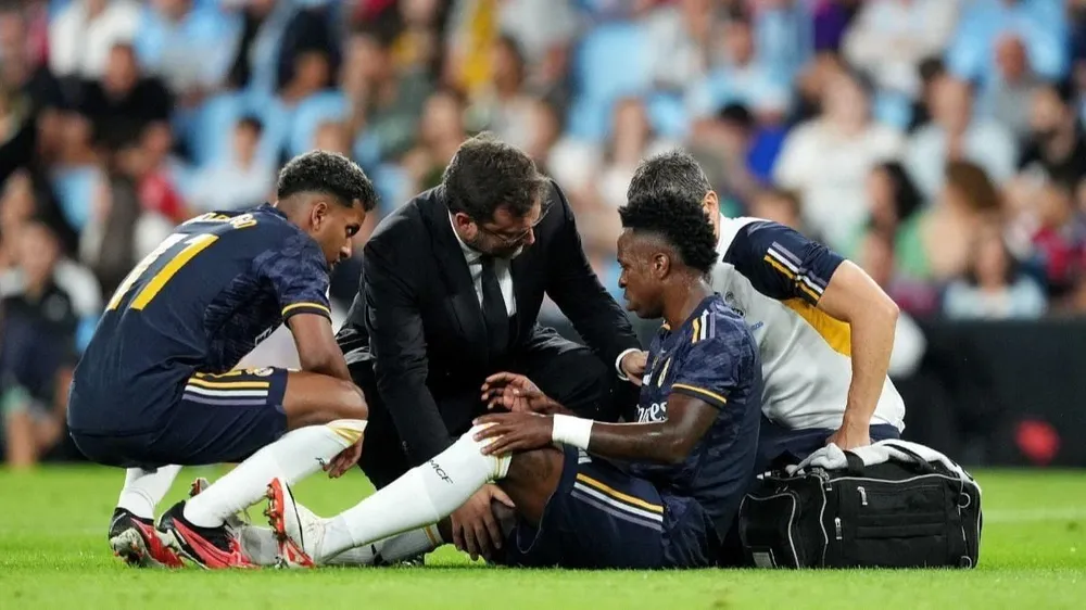 Vinicius, seis semanas fuera.