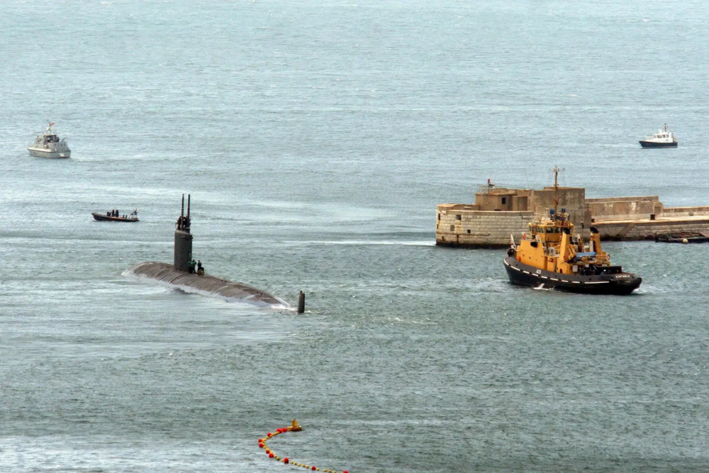 Un submarino nuclear de Estados Unidos de Los Ángeles en Gibraltar