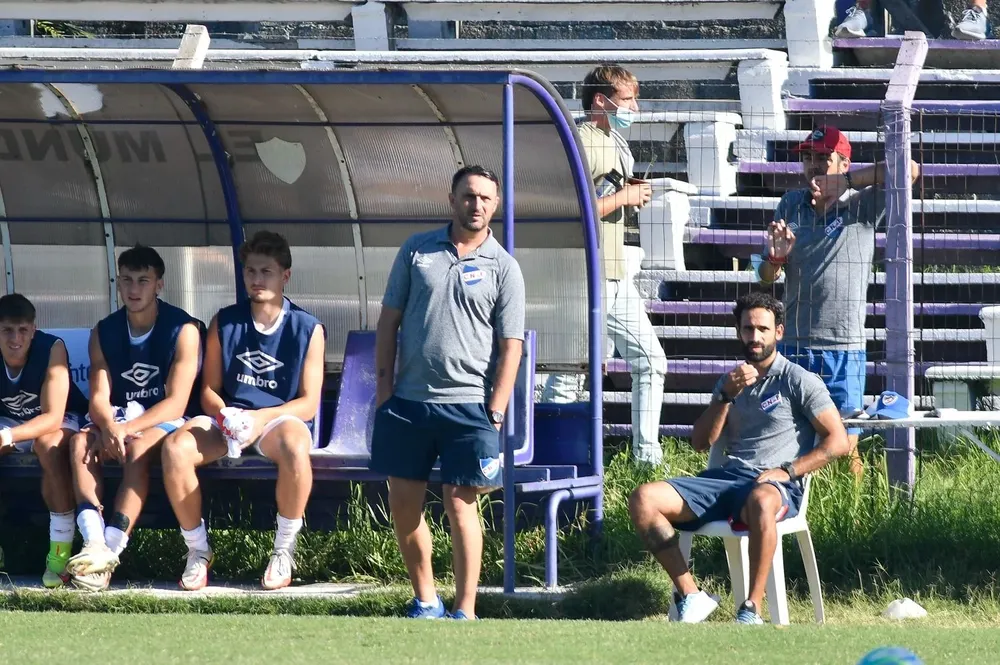 Abeijón en la Tercera de Nacional, junto a Recoba y el profe Alzamendi