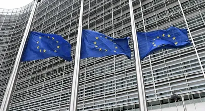 Unión Europea eliminó a Uruguay de su lista gris de paraísos fiscales