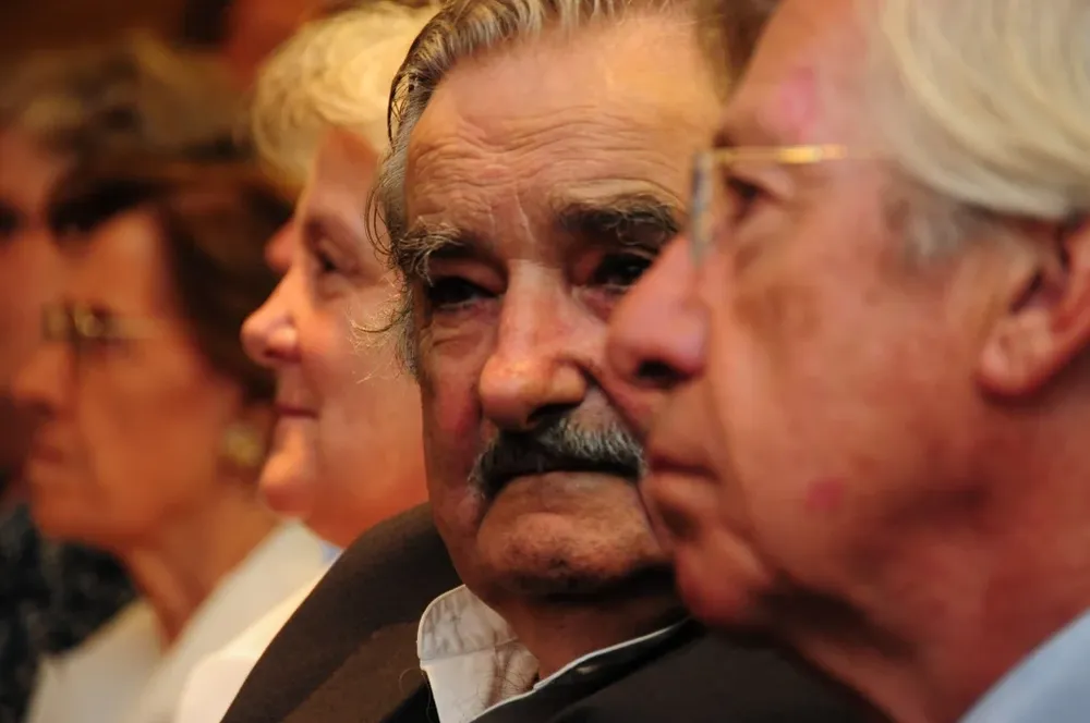 El estilo de Mujica da lugar a un vacío de poder, dicen los expertos