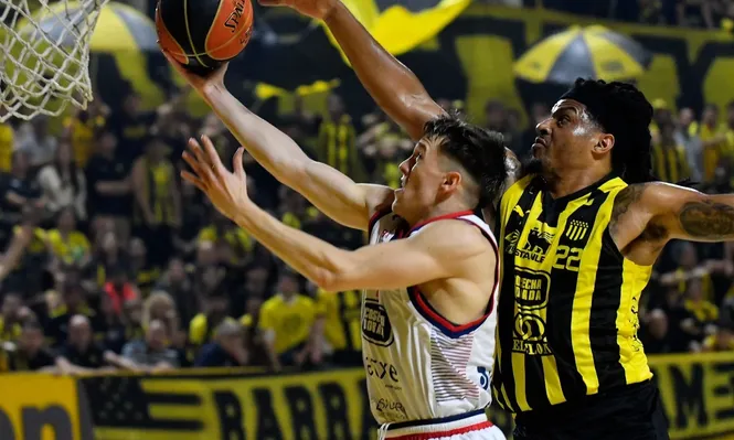 Patricio Prieto y Shaquille Johnson