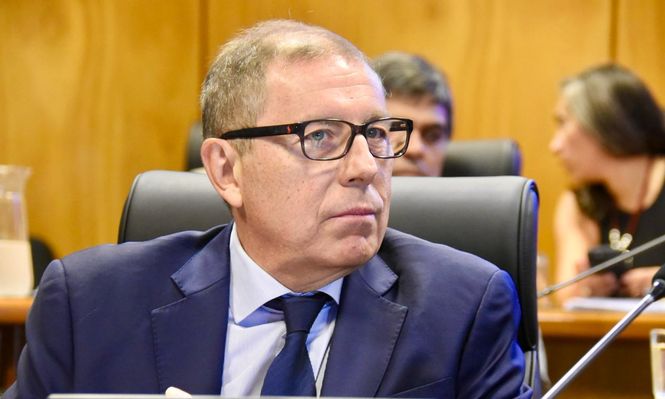 Oddone en comisión de Hacienda