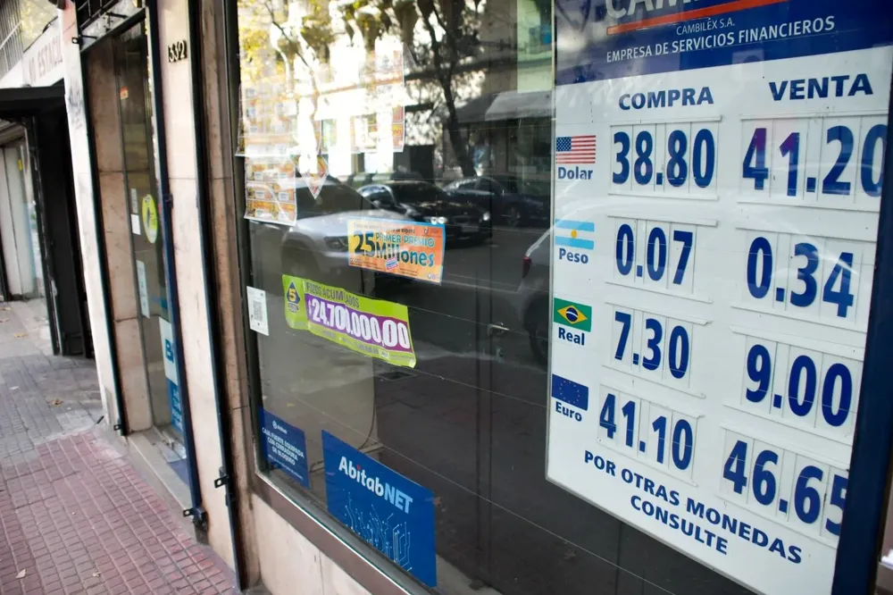 El dólar mayorista vuelve a negociarse en la franja de los $ 39.