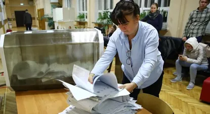 El partido de Putin gana las parlamentarias en medio de acusaciones de fraude