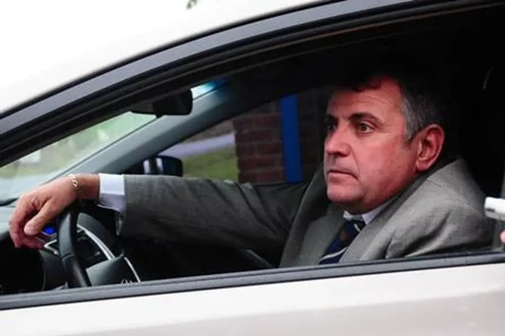 Wilmar Valdez ingresando al Complejo de la AUF