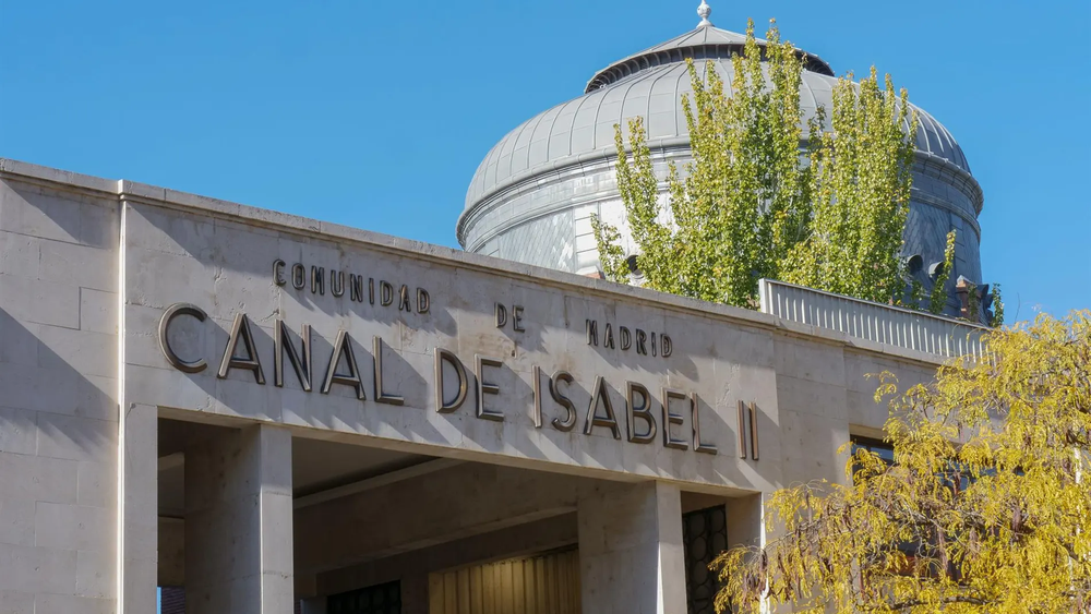 El Canal de Isabel II es la empresa pública española que acomete la gestión del ciclo integral del agua en casi la totalidad de la Comunidad de Madrid