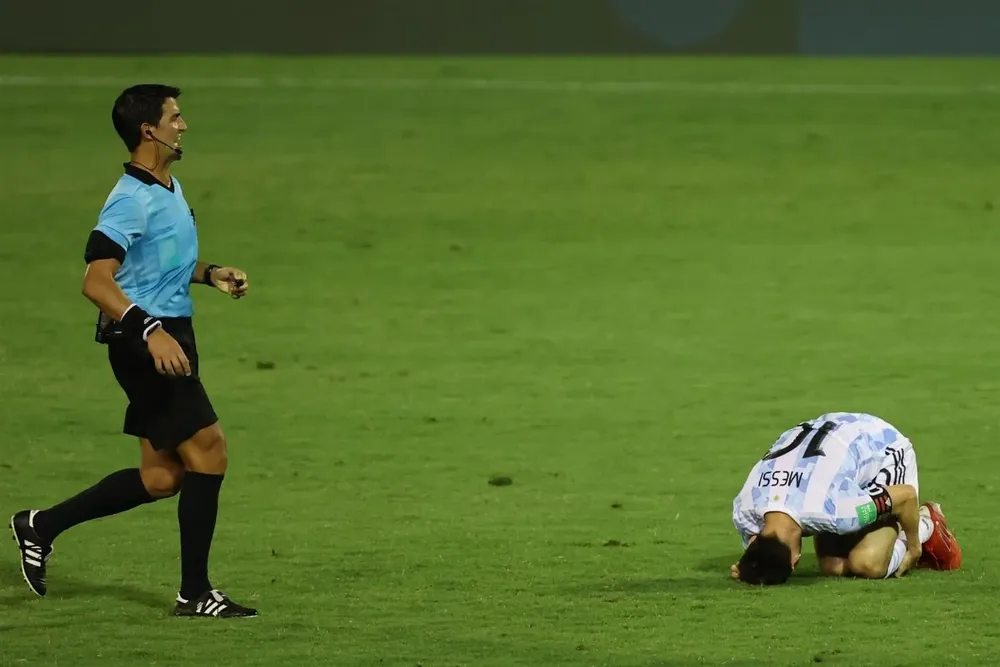 Leodán González y Leo Messi