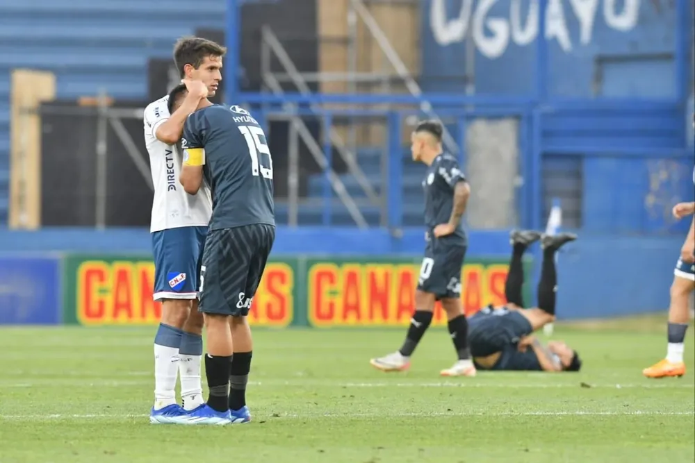 Los jugadores de Torque lamentan el descenso