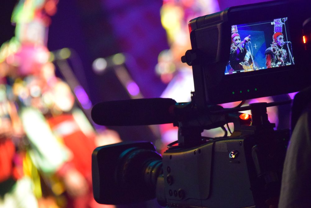 Tenfield anunció el equipo de comunicadores que trabajará en los tres grandes desfiles del carnaval uruguayo.