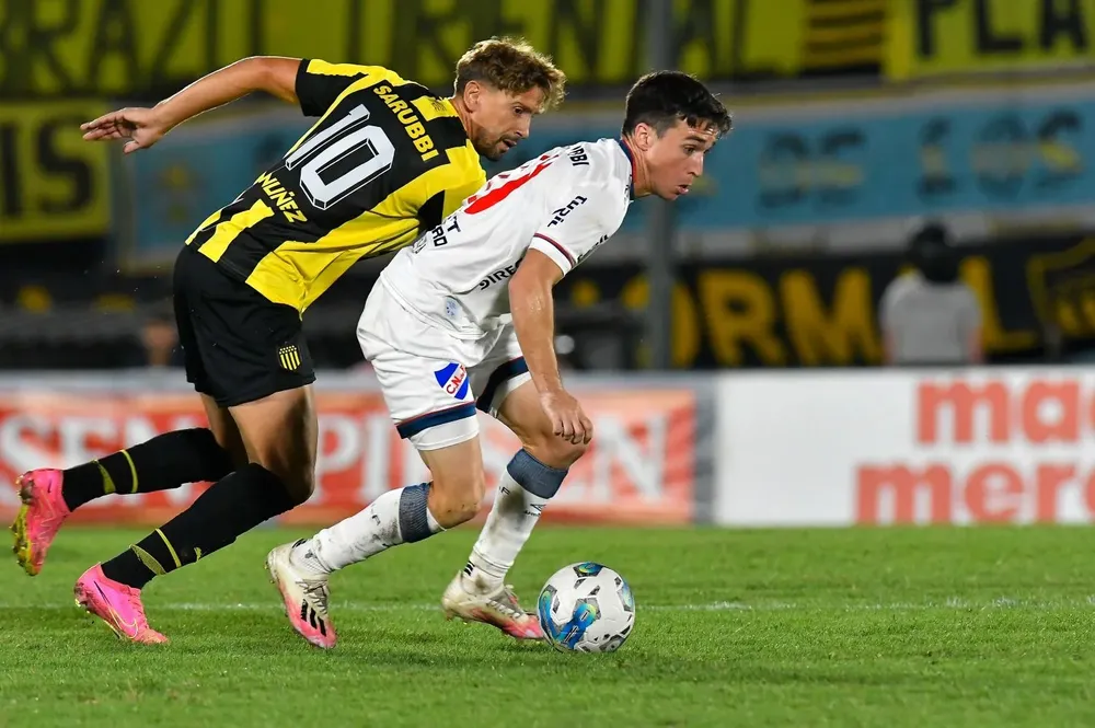 Mauricio Pereyra y Gastón Ramírez