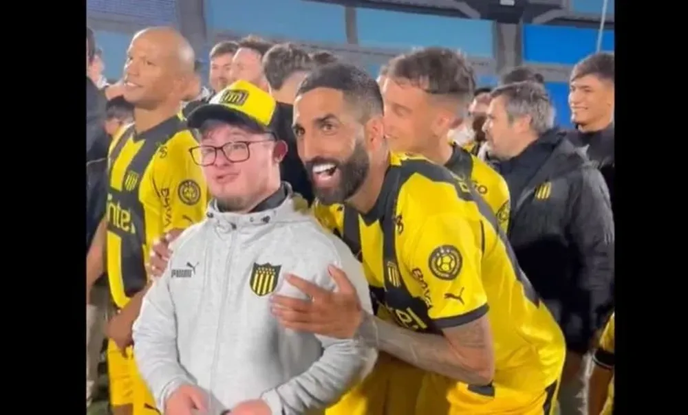 Tatán y Hernán Menosse en los festejos de Peñarol