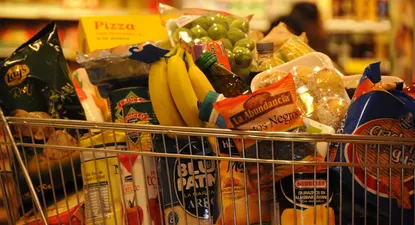 Canasta básica bajará 10% hasta fin de año