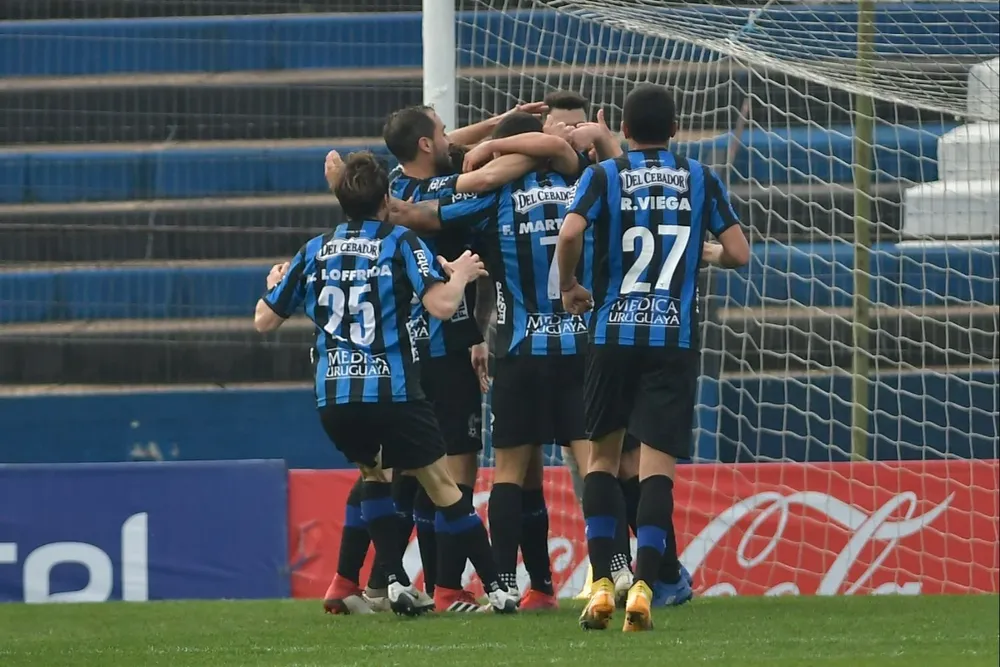 Liverpool otra vez es protagonista del Campeonato Uruguayo