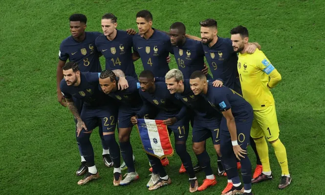 El equipo de Francia que comenzó la final ante Argentina