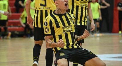 Peñarol volvió a ganarle a Nacional en el clásico de fútbol sala