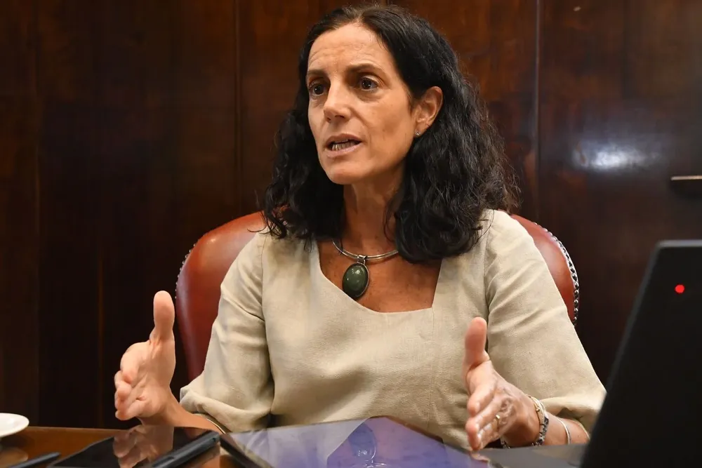 Azucena Arbeleche, ministra de Economía