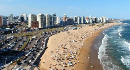 Privados piden rebaja en peajes, acuerdos de precios y vales de nafta para turistas