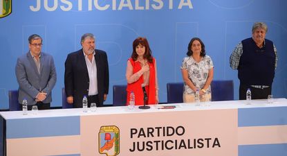 Cristina Kirchner asumió la presidencia del PJ con duras críticas a Javier Milei y cuestionamientos a Axel Kicillof