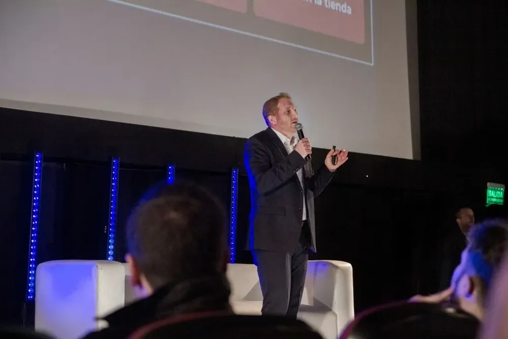 Daniel Kacowicz, CEO de Real2b.