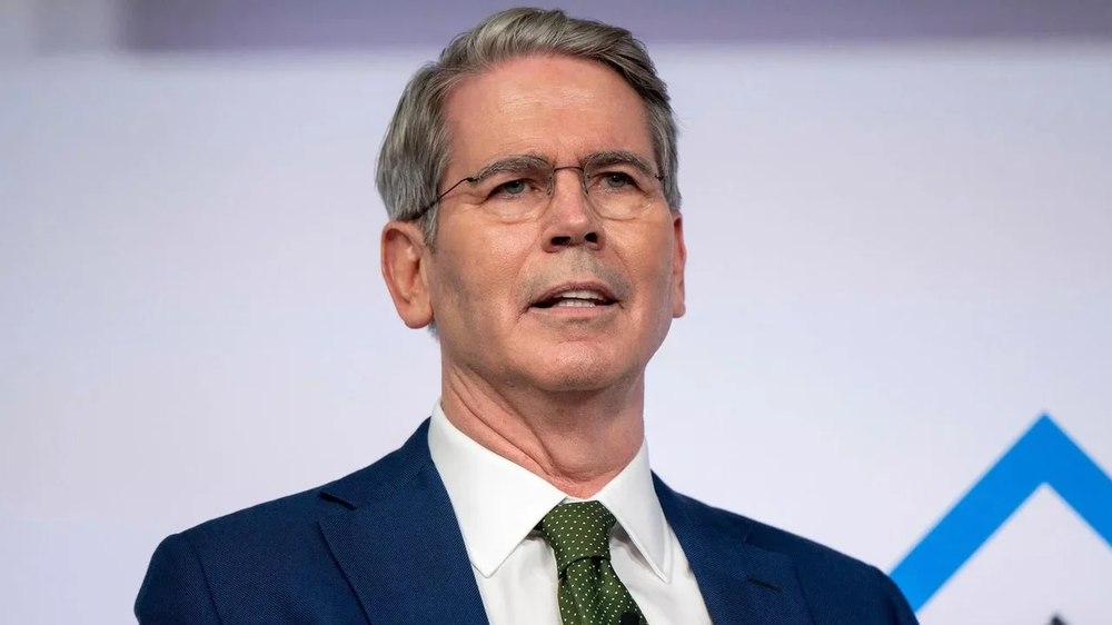 En una entrevista con CNBC, Scott Bessent explicó que la decisión de Estados Unidos de intervenir de esta manera en Argentina tiene un fuerte componente geopolítico.