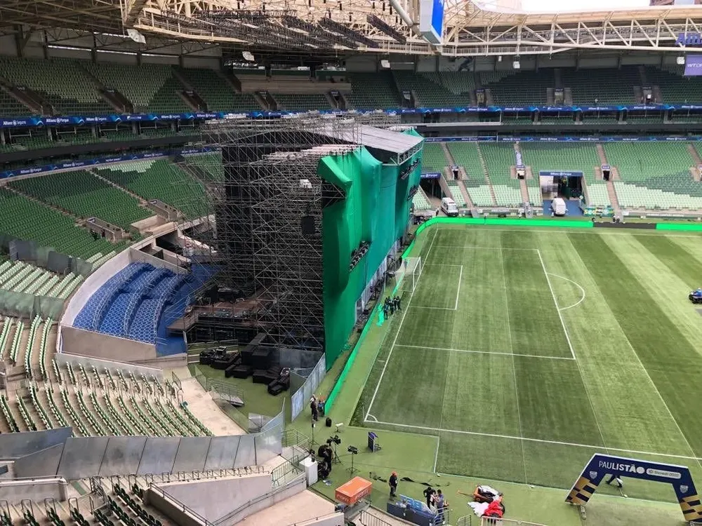 Una vista del estadio Allianz Parque con una tribuna menos