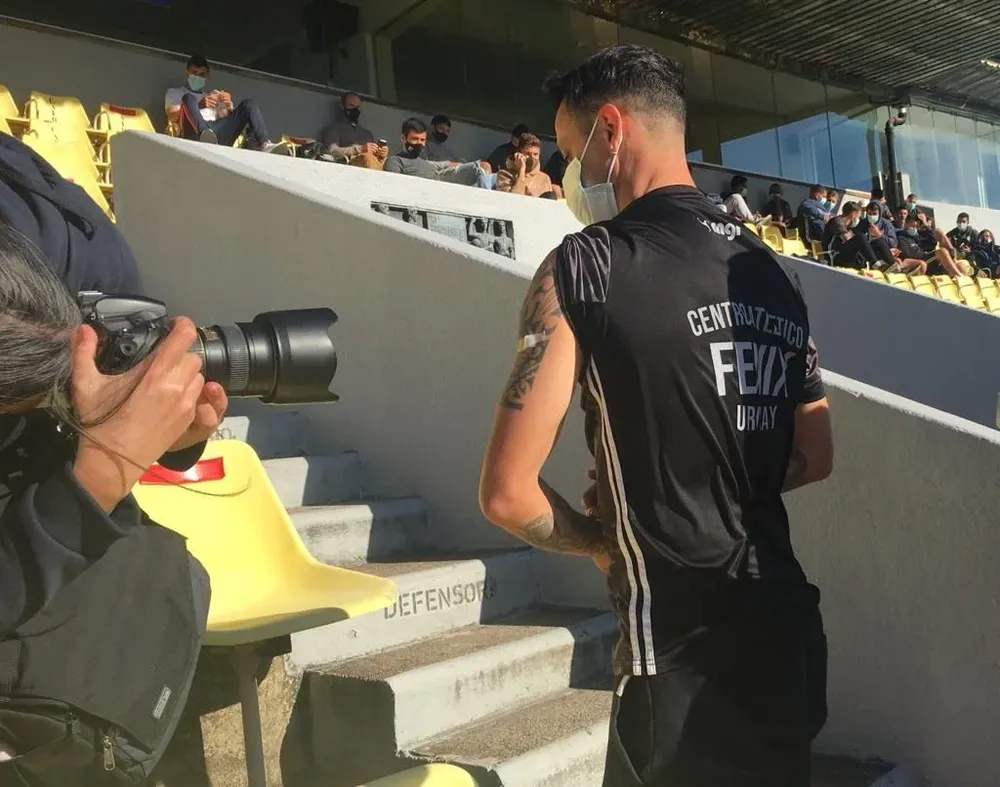 Fabián Estoyanoff tras recibir la vacuna