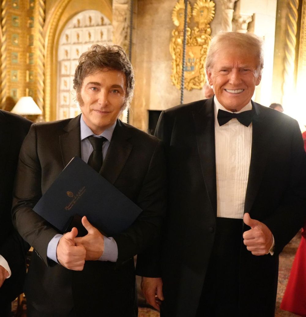 El presidente Javier Milei junto al presidente de los Estados Unidos, Donald Trump