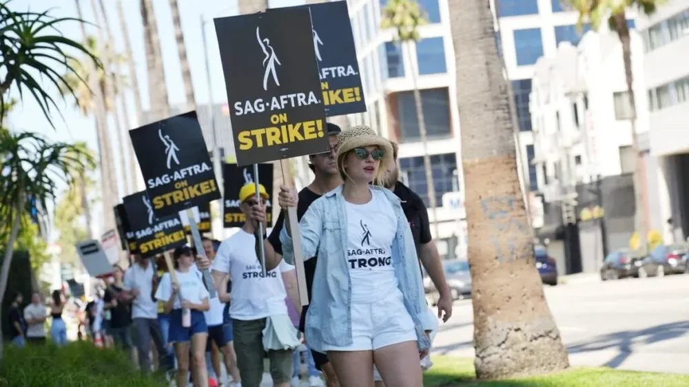 El sindicato estadounidense de guionistas (Writers Guild of America, WGA) y los estudios de Holywood alcanzaron un acuerdo de principio.