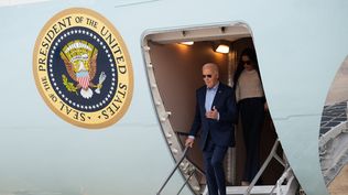 Biden llegó a Perú para la cumbre de la APEC