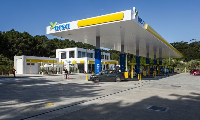 DISA se prepara para la temporada con una nueva estación en Punta Ballena y dos nuevas Tiendas DISA Shop