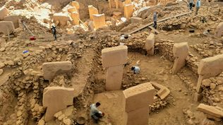 Un grupo de arqueólogos realizó el hallazgo de un sitio que cambia la forma de entender el pasado: Göbekli Tepe, el templo más antiguo del que se tenga registro.