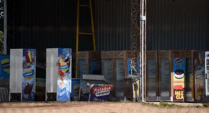 Instalaciones de la empresa, sobre camino Colman, en Montevideo.