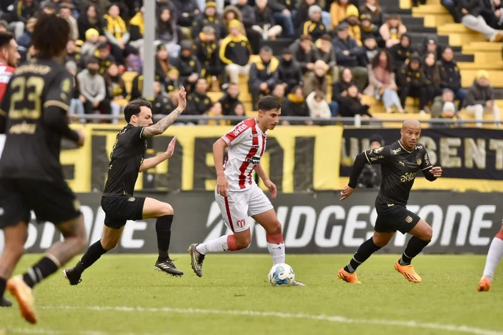 Ramiro Cristóbal sale marcado por Rodríguez y Sánchez