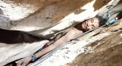 Así estuvo atrapad Sum Bora por casi cuatro días en una cueva de Camboya.
