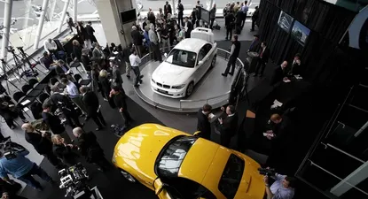 BMW y Mecedes superan a rivales mientras China reprime ‘hedonismo’