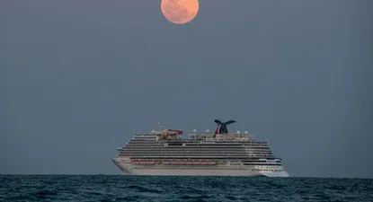 El crucero Carnival Vista en la costa de Miami, el 26 de abril.