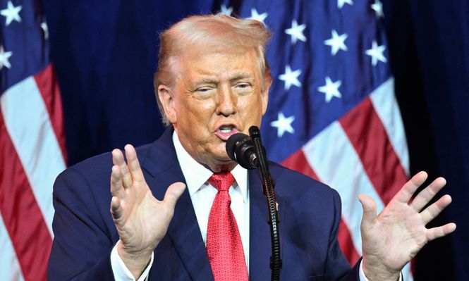 Por qué Trump cita la intervención de EEUU en Panamá de 1989 como antecedente para justificar la captura de Maduro