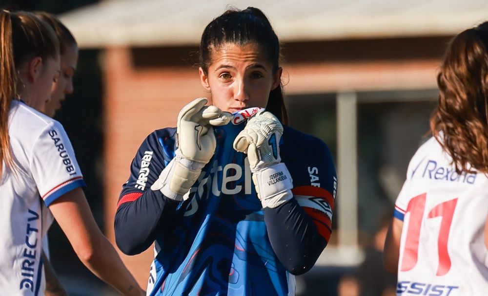 Josefina Villanueva, ganadora del premio a mejor golera del Fútbolx100