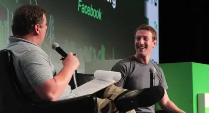 facebook intenta corregir sus errores